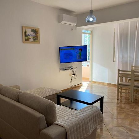 Lea Apartments Влёра Экстерьер фото