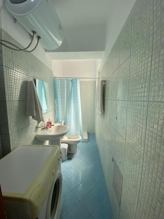 Lea Apartments Влёра Экстерьер фото