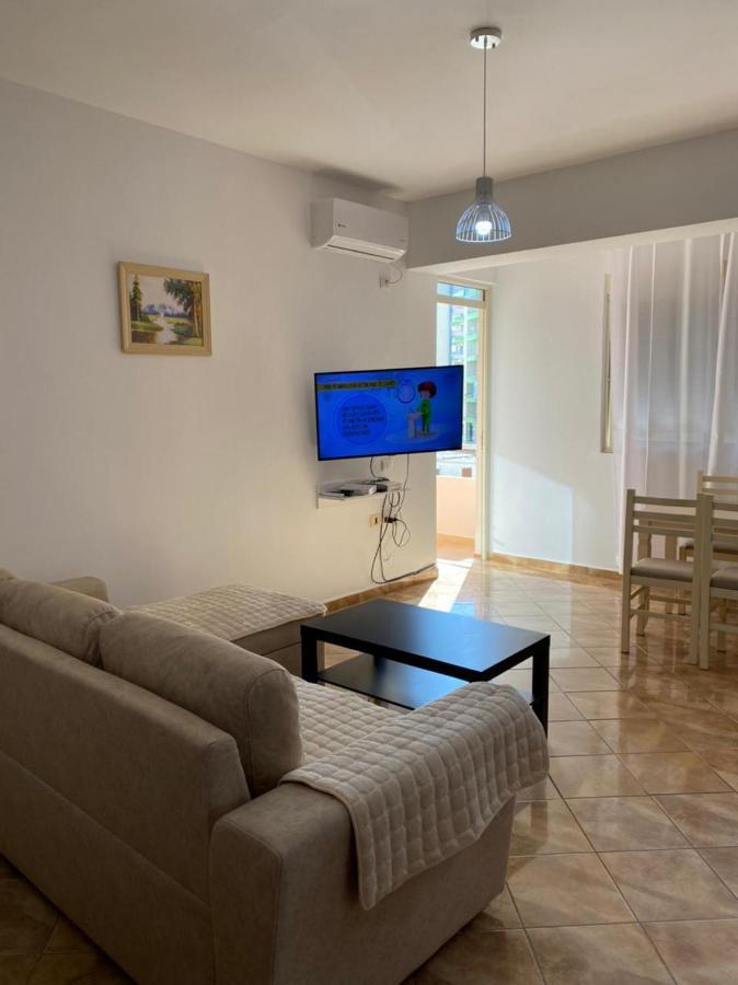 Lea Apartments Влёра Экстерьер фото